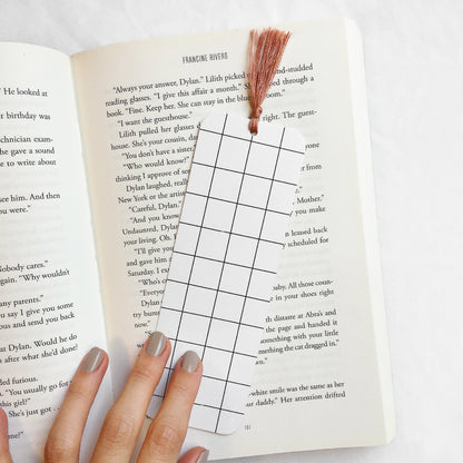 'Minimalist Grid' Bookmark